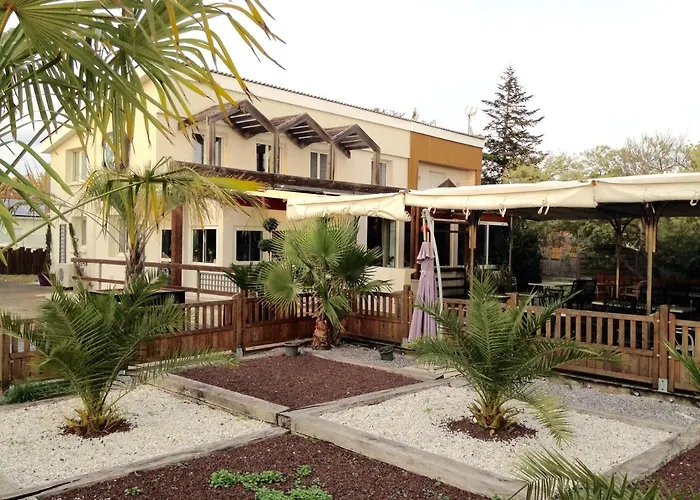 Le Ponton D\'Hydroland - Hotel